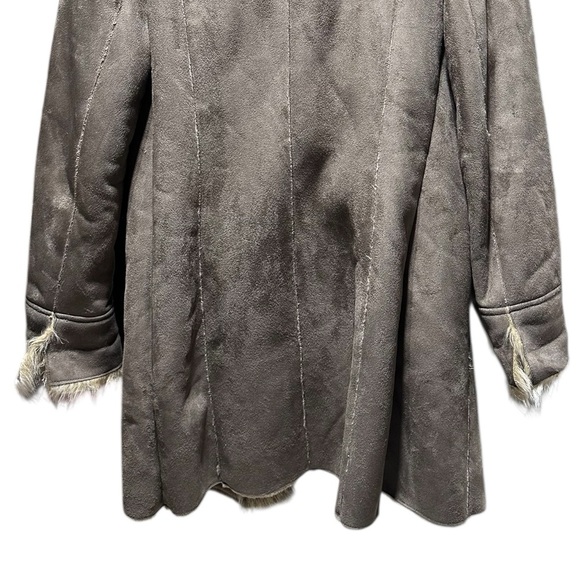 Zara Brown Toggle Coat - Picture 10 of 13